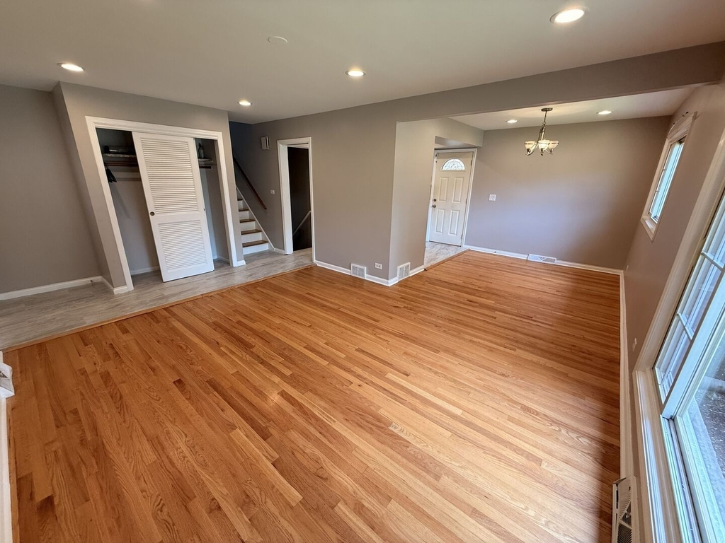 9109 Parkside Avenue - Photo 11