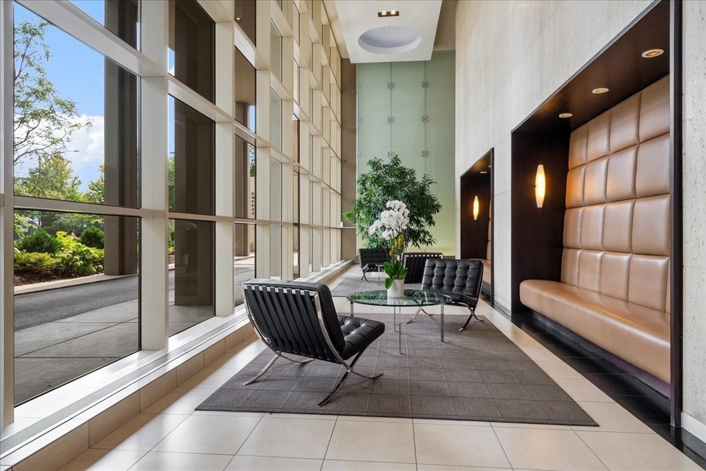 5320 N Sheridan Road - Photo 17