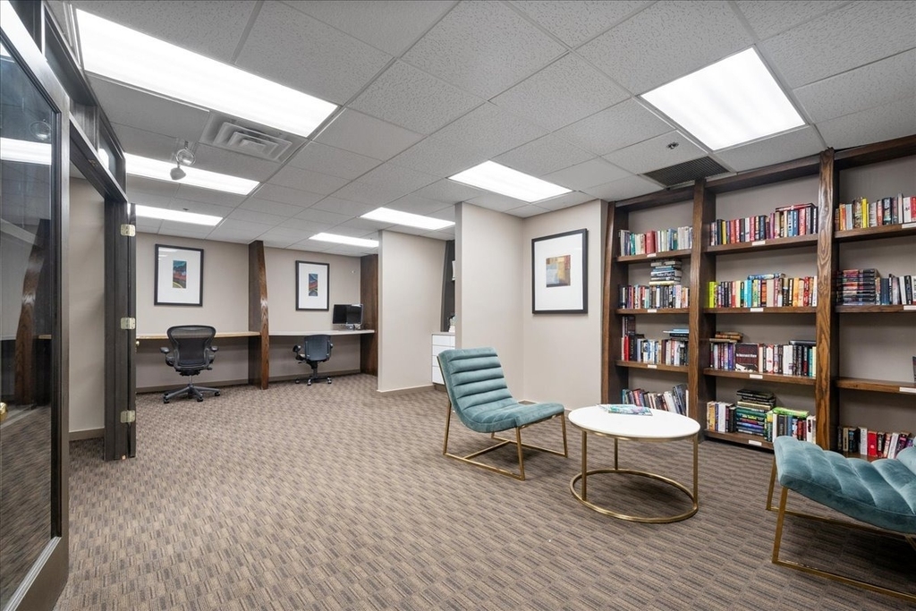 5320 N Sheridan Road - Photo 18