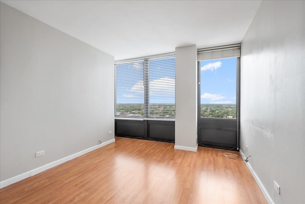 5320 N Sheridan Road - Photo 6