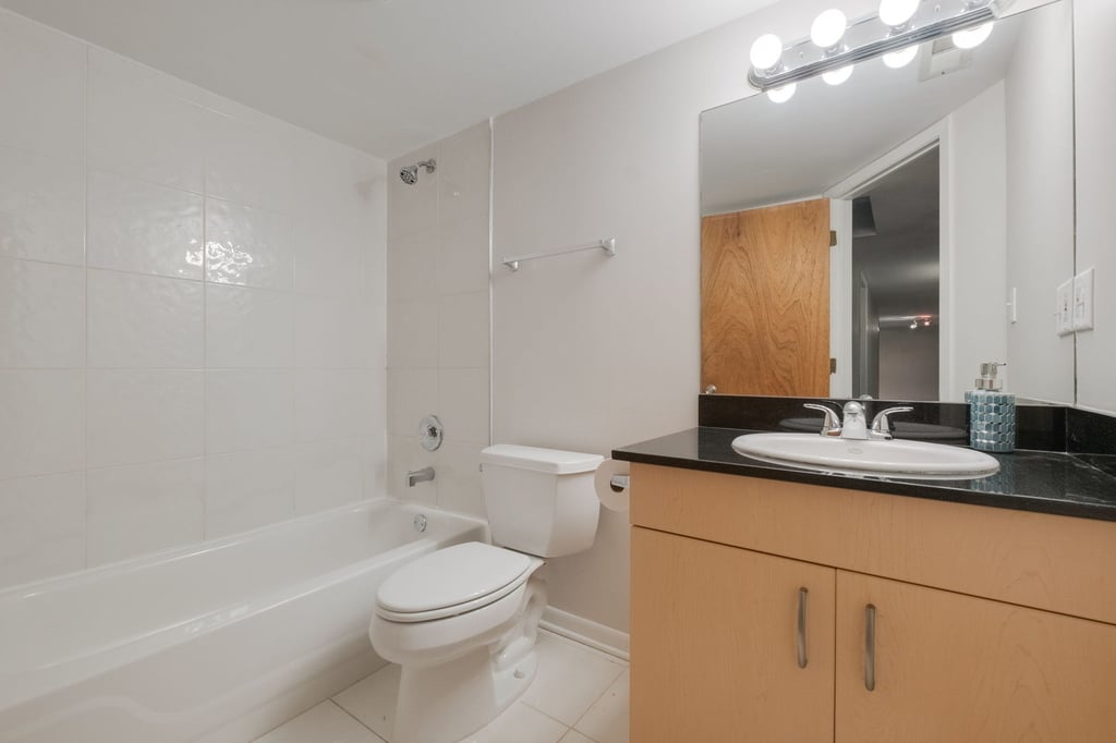 4060 S Ellis Avenue - Photo 18
