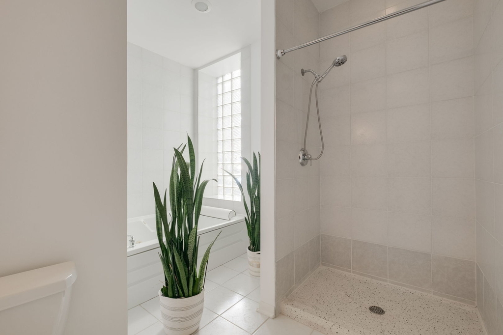 4060 S Ellis Avenue - Photo 12