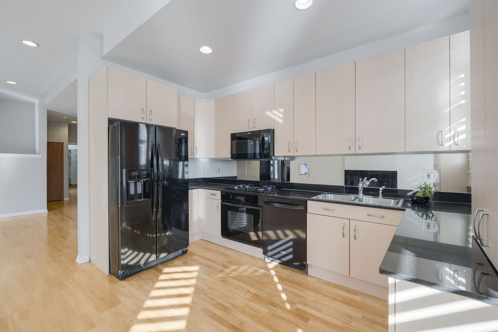 4060 S Ellis Avenue - Photo 6