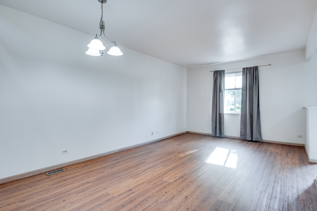 1216 Arapaho Court - Photo 13
