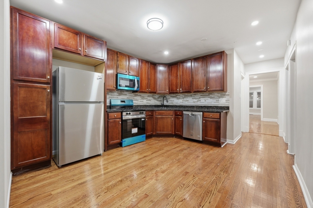 2134 N 73rd Avenue - Photo 8