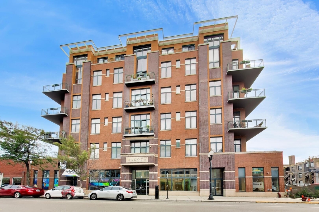 3631 N Halsted Street - Photo 0