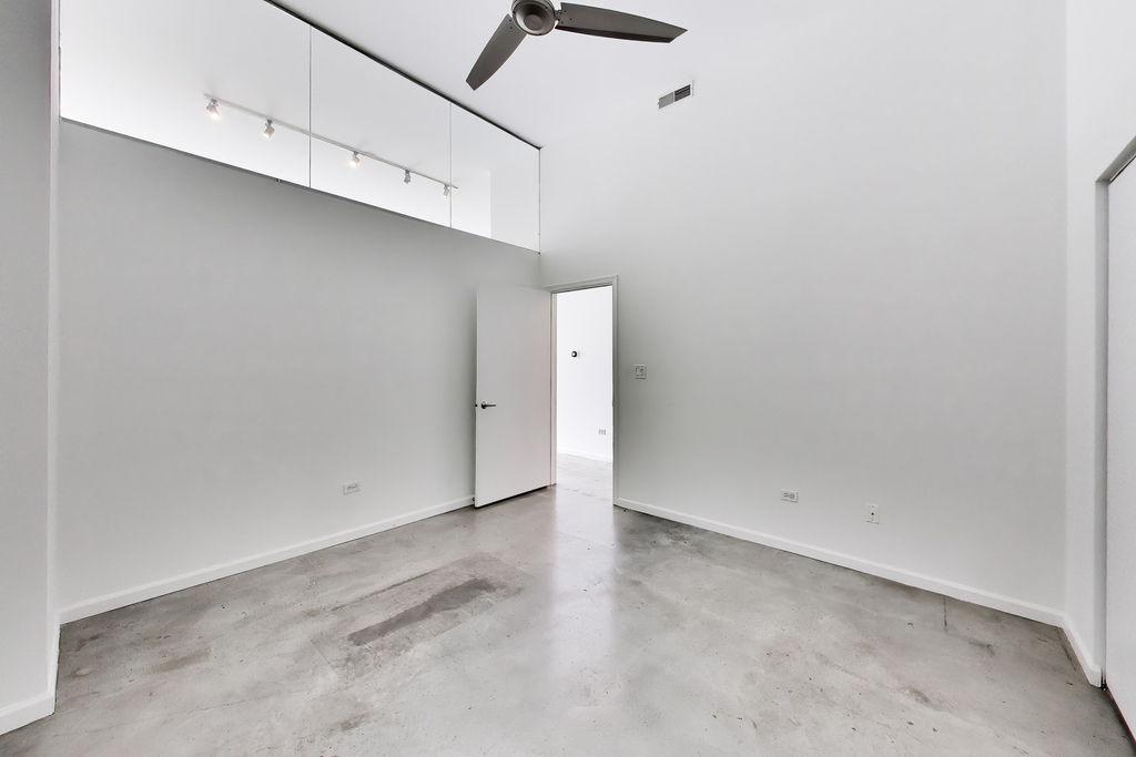 3631 N Halsted Street - Photo 17