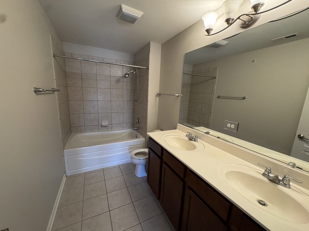 1238 Evergreen Avenue - Photo 10