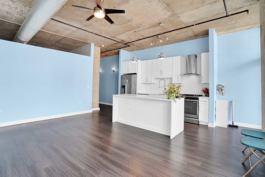 50 E 16th Street - Photo 4