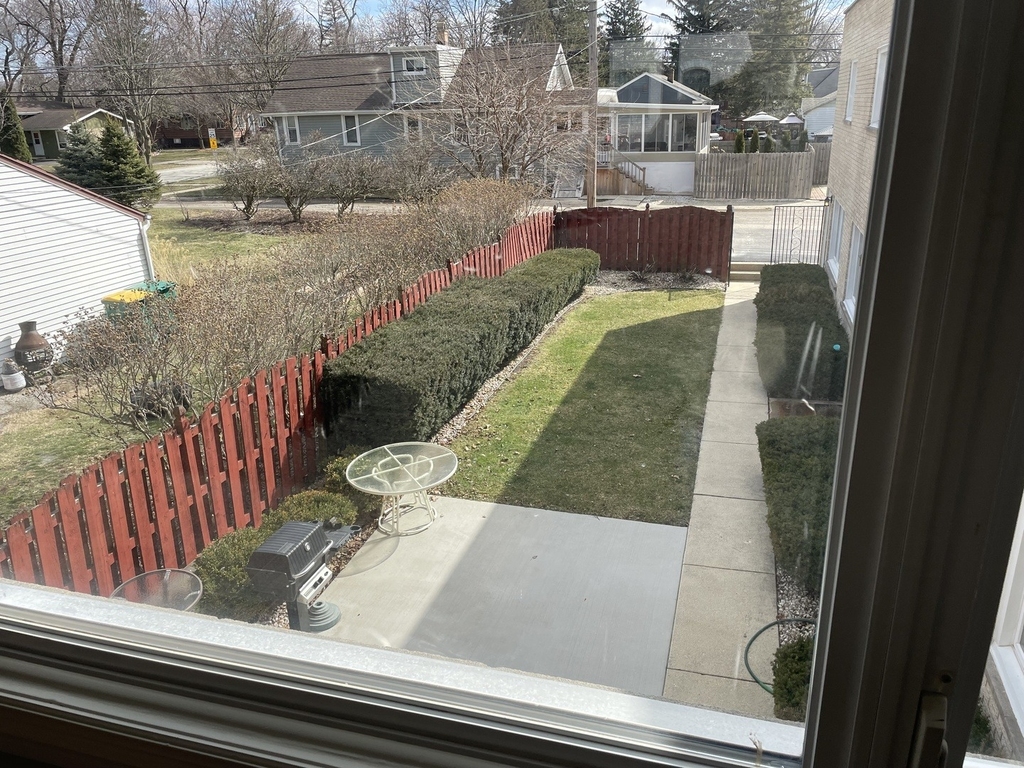 129 W Quincy Street - Photo 12