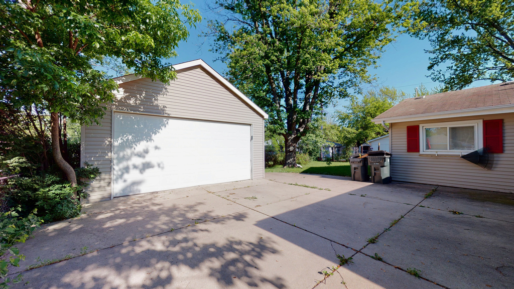 115 Princeton Street - Photo 9