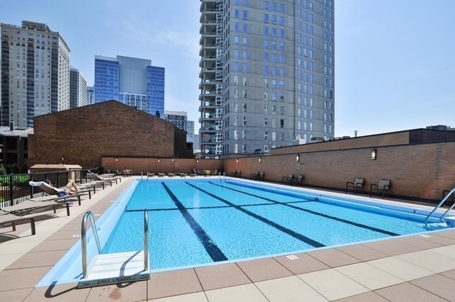 1030 N State Street - Photo 8