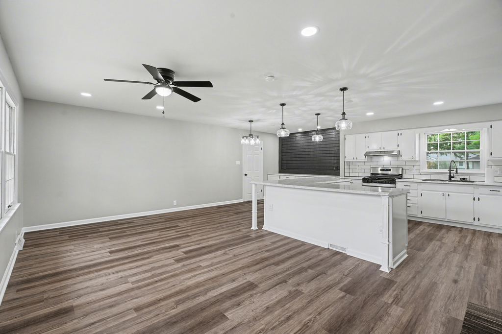 2303 Brookhaven Drive - Photo 3