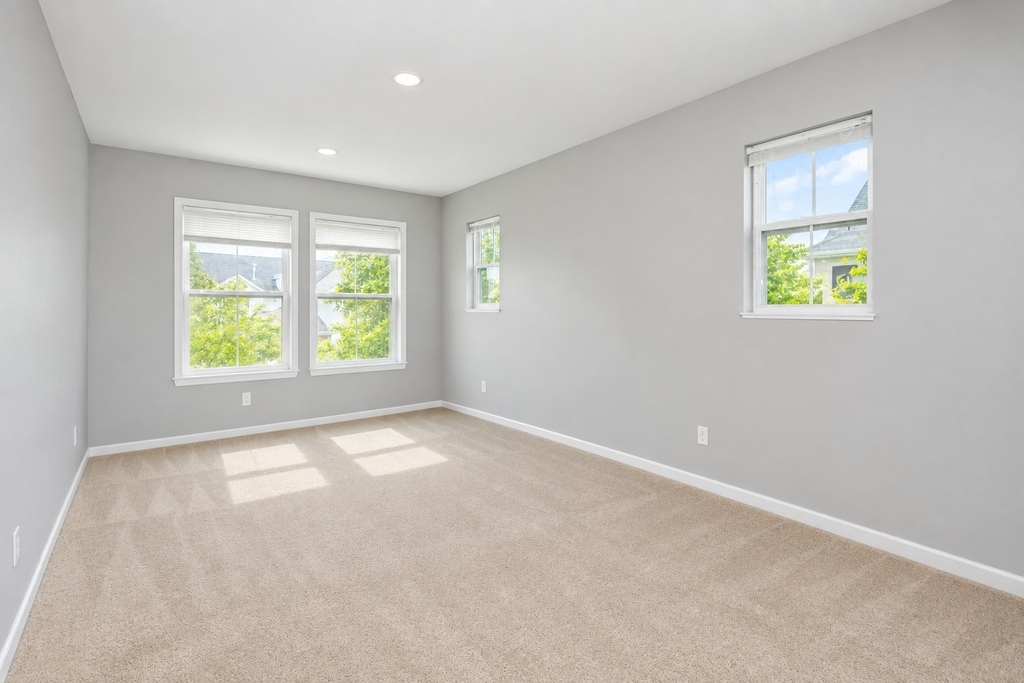646 Grand Canyon Circle - Photo 7