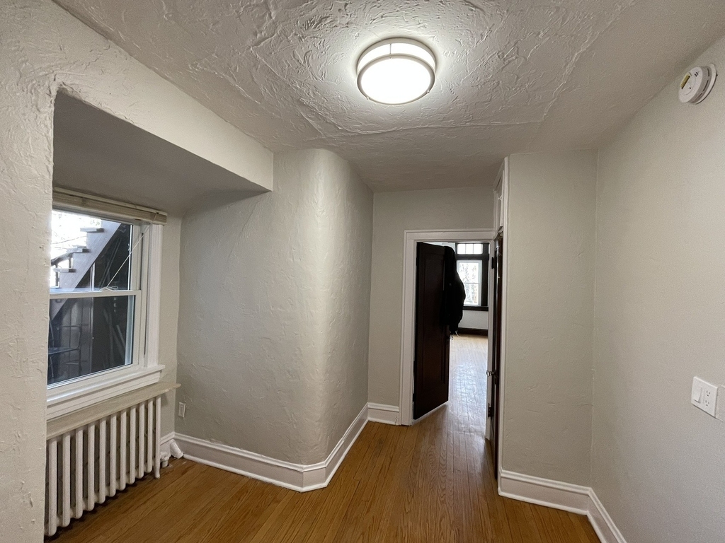 1155 Saint Johns Avenue - Photo 2