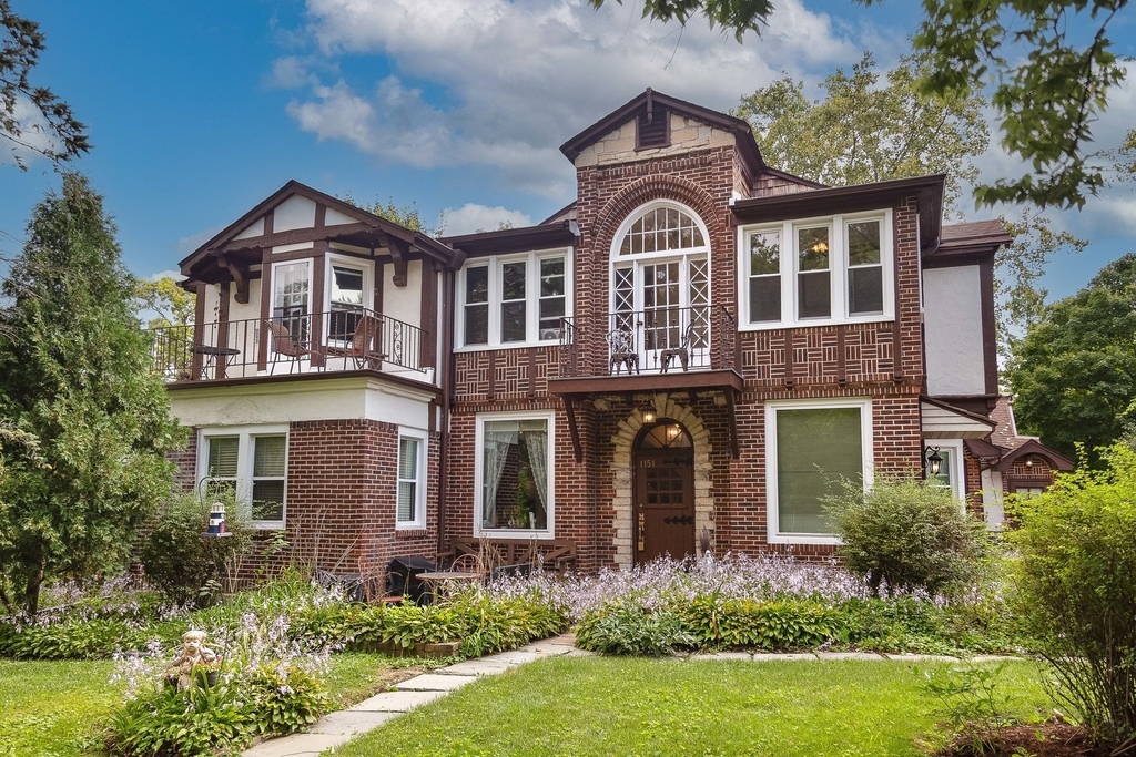 1155 Saint Johns Avenue - Photo 0