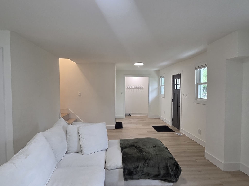 34974 N Lincoln Avenue - Photo 2