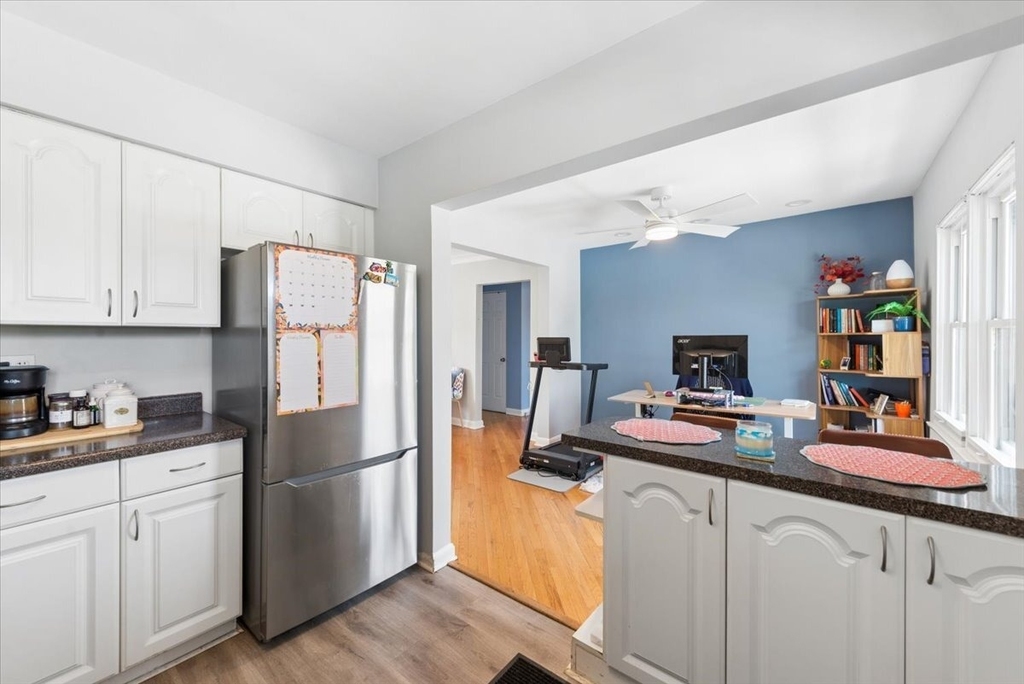 7231 N Ridge Avenue - Photo 5