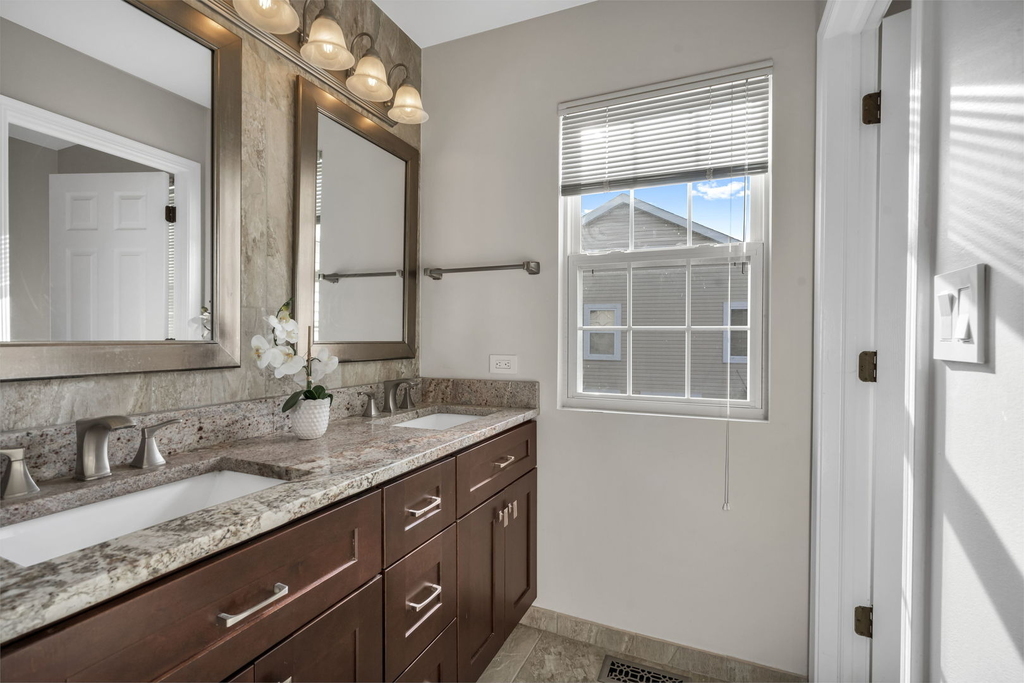 2241 Avalon Court S - Photo 1