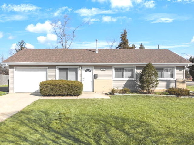 10 W Thacker Street - Photo 0