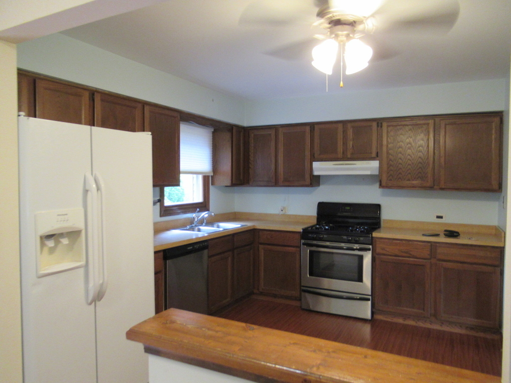 822 Spruce Street - Photo 16
