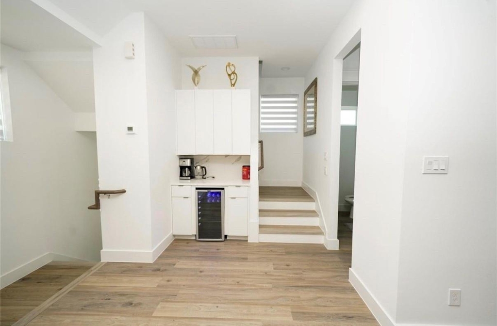 4607 Edmund Street - Photo 4