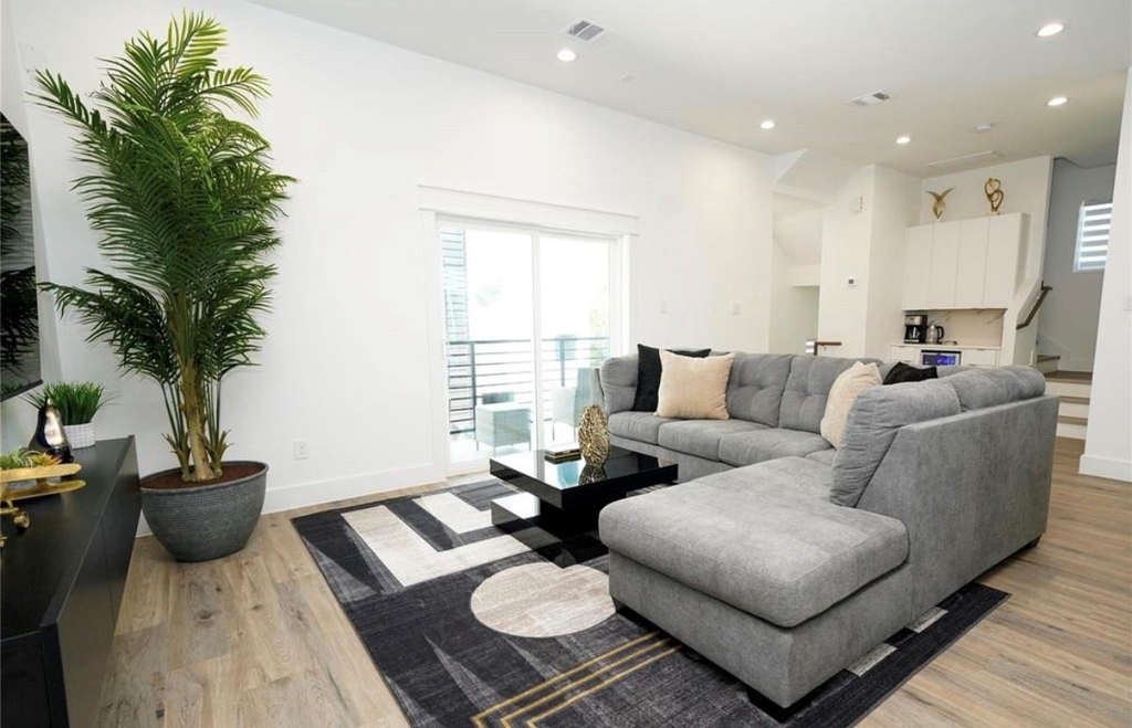 4607 Edmund Street - Photo 6