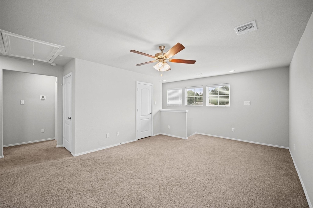 25727 Boxwood Hedge Ln - Photo 16