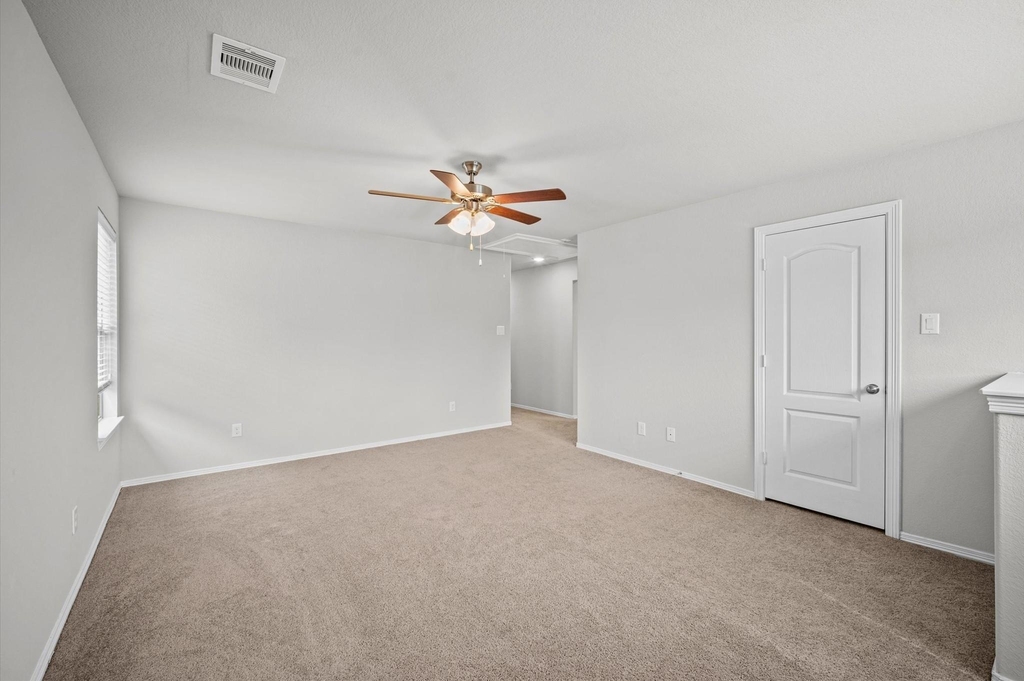 25727 Boxwood Hedge Ln - Photo 15