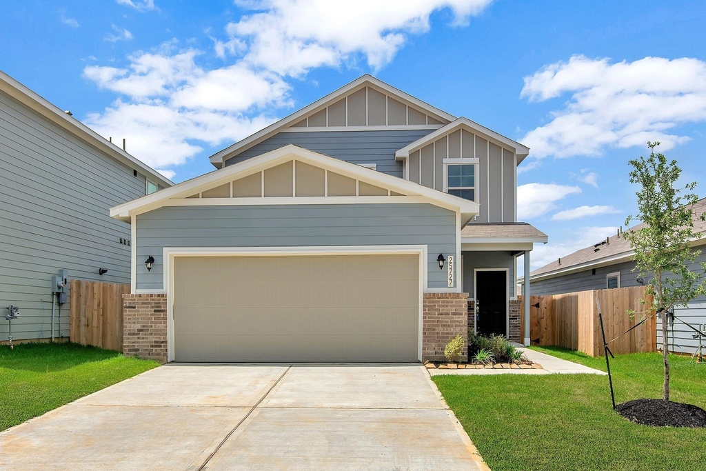 25727 Boxwood Hedge Ln - Photo 0