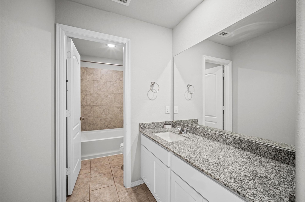 25727 Boxwood Hedge Ln - Photo 17