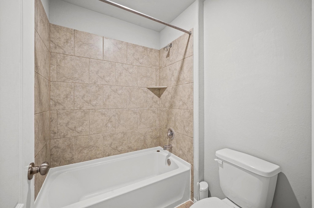 25727 Boxwood Hedge Ln - Photo 18