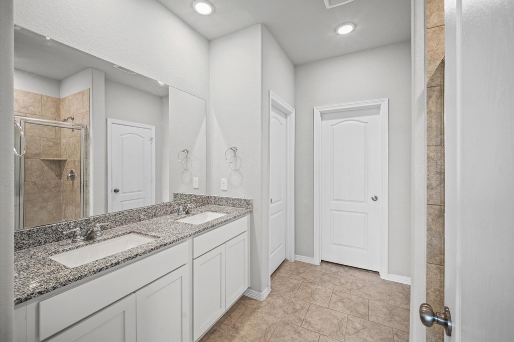 25727 Boxwood Hedge Ln - Photo 13