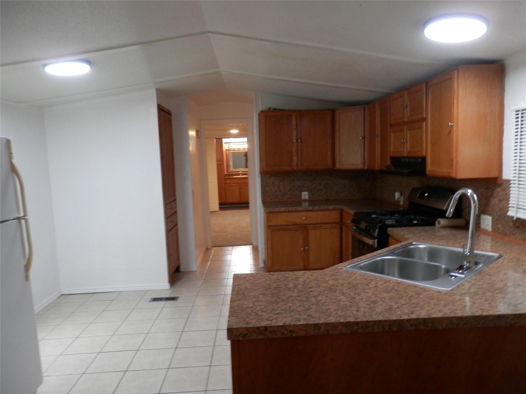 800 29th Street - Photo 10
