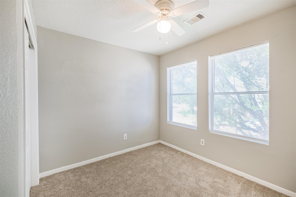 5626 Calm Court - Photo 25