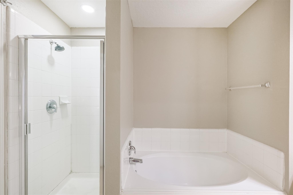 5626 Calm Court - Photo 22