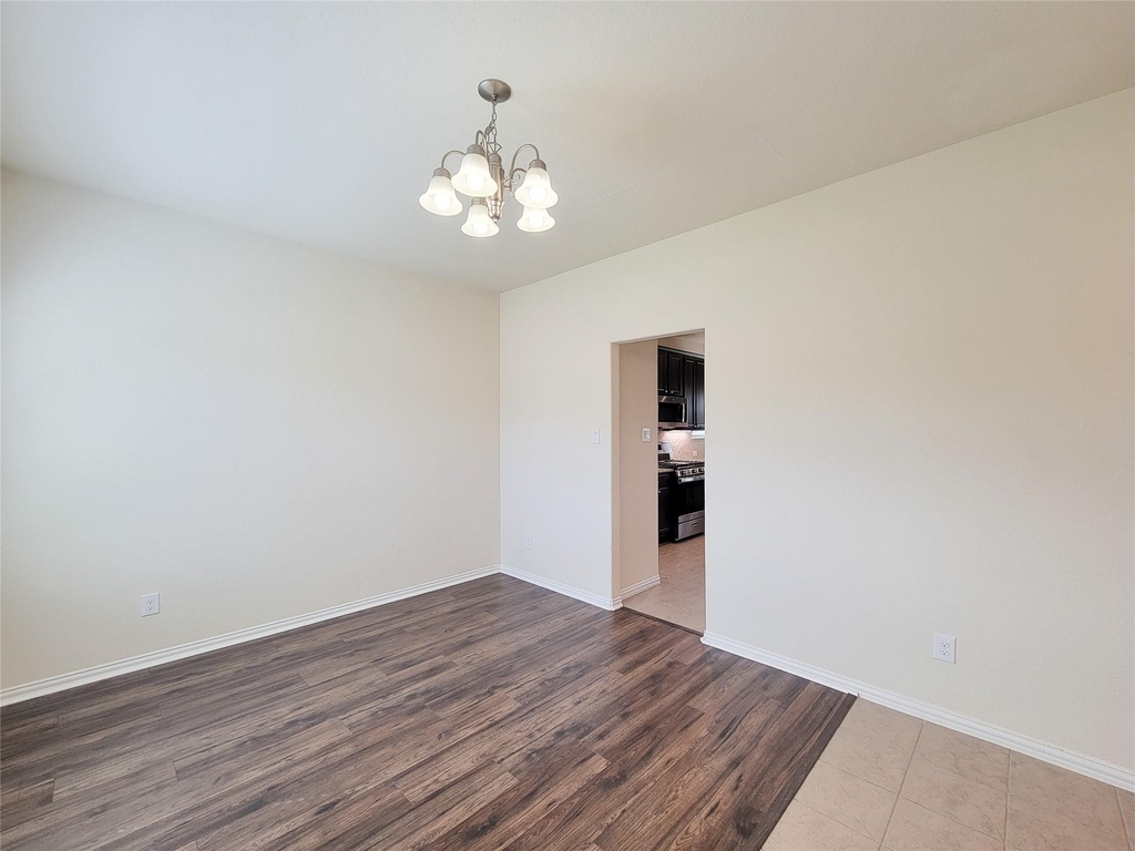 5106 Eagle Falls Lane - Photo 4