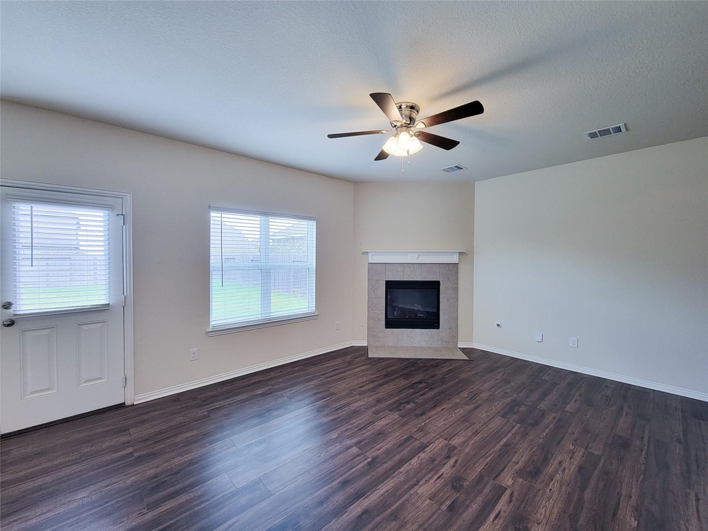 5106 Eagle Falls Lane - Photo 8