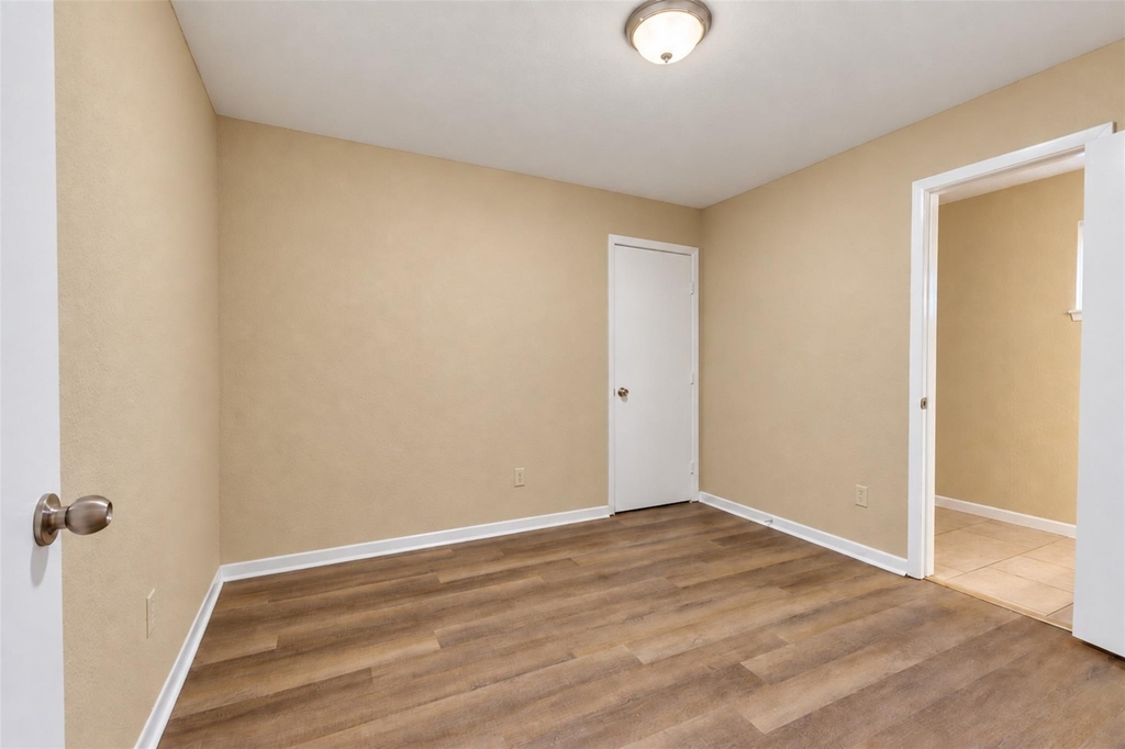 946 Francitas Drive - Photo 8