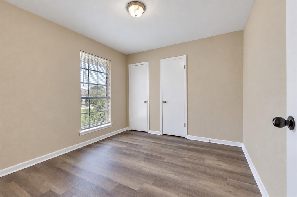 946 Francitas Drive - Photo 10