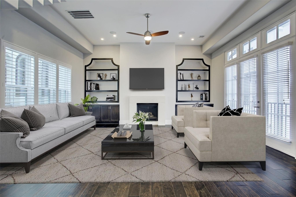 125 Arnold Street - Photo 1