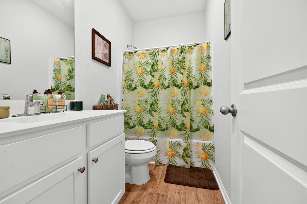 8215 Vanilla Orchid Drive - Photo 21