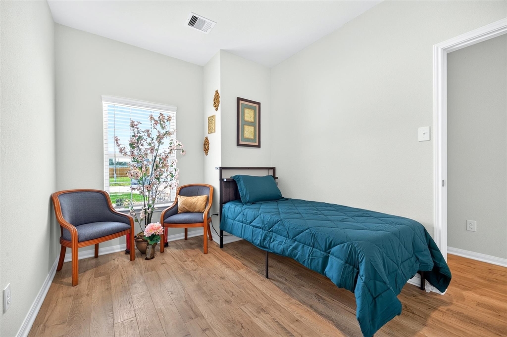 8215 Vanilla Orchid Drive - Photo 16
