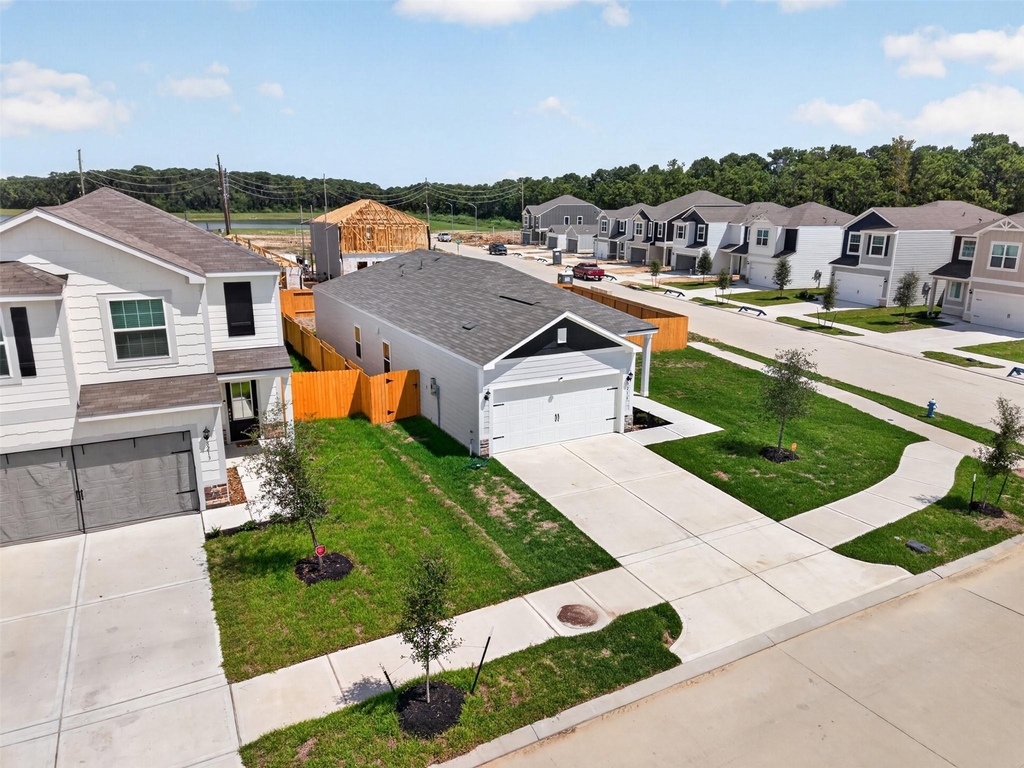 8215 Vanilla Orchid Drive - Photo 3
