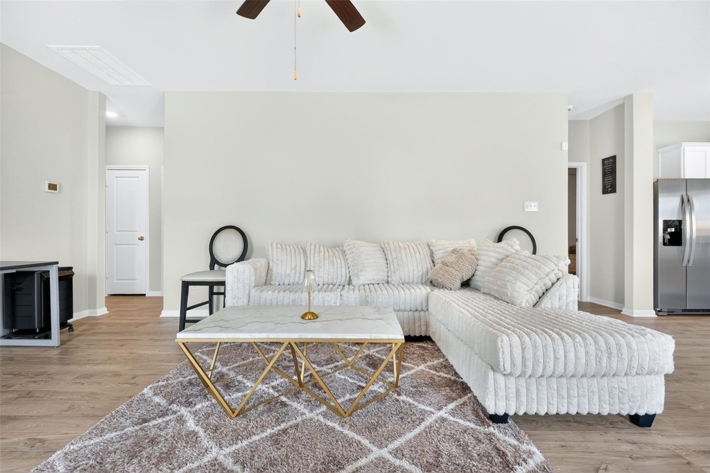 8215 Vanilla Orchid Drive - Photo 7