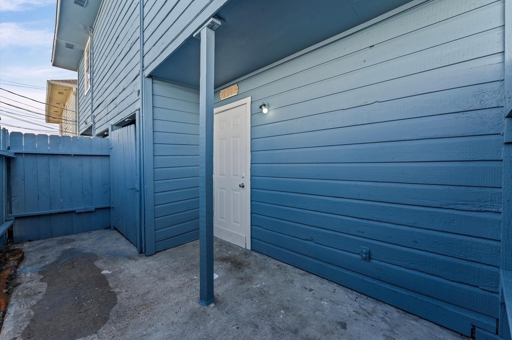 12206 Ormandy Street - Photo 27