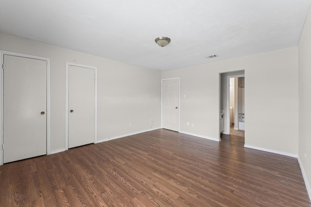 12206 Ormandy Street - Photo 15