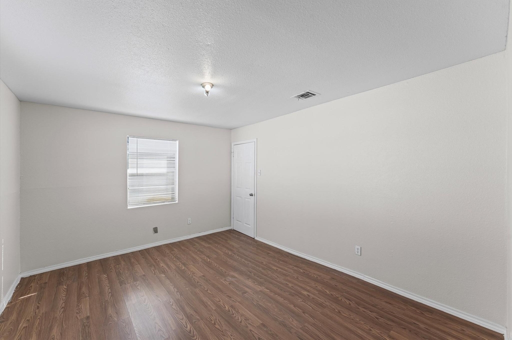12206 Ormandy Street - Photo 21