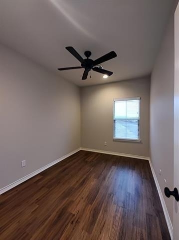 5670 Shadowbend Circle W - Photo 12