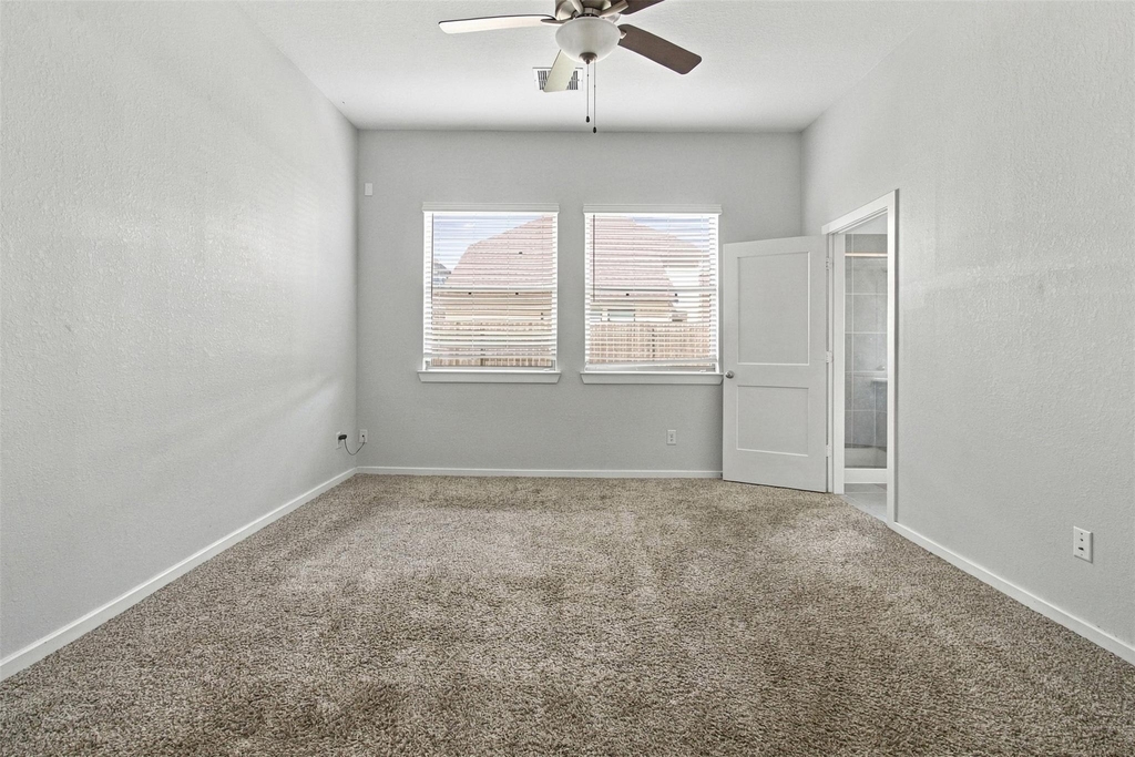 7035 Coneflower Creek Court - Photo 4